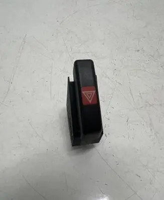 Nissan Note (E11) Hazard light switch 90347821 90320621 90383133