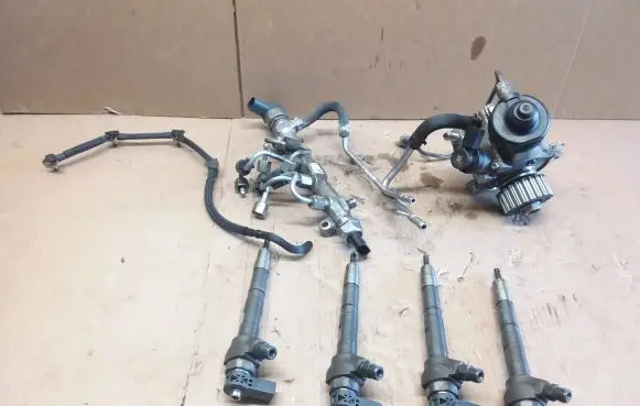 Fuel injectors set