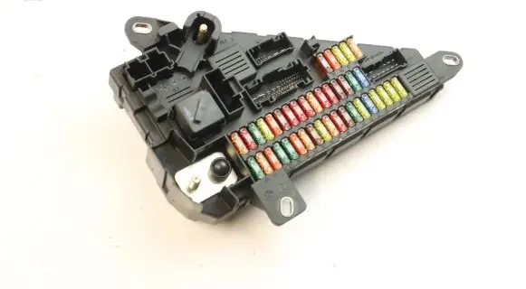 BMW 6 E63 E64 Fuse box set 9138830