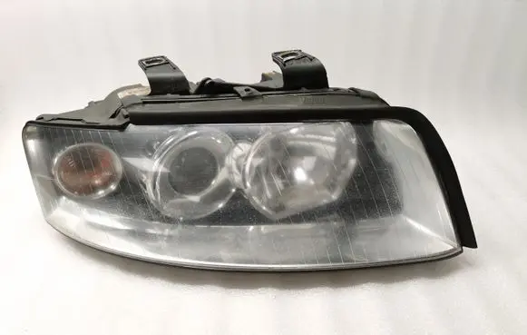 Audi A4 S4 B6 8E 8H Headlight/headlamp 8E0941004S