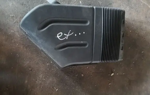 Seat Exeo (3R) Air intake duct part 8E0129617D