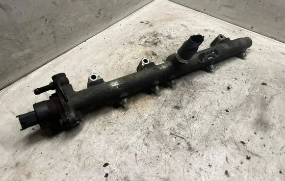 Hyundai Santa Fe Fuel main line pipe 3140027001