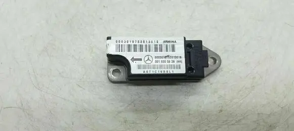 Mercedes-Benz E W210 Airbag deployment crash/impact sensor 0018205626