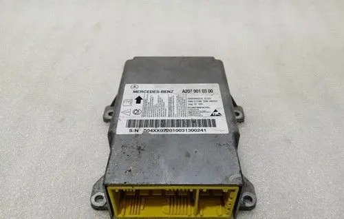 Mercedes-Benz E C207 W207 Torque split ecu control unit/module A2079010300