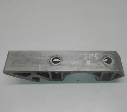 Volkswagen Touareg I Sway bar bush bracket, front 7L0411063B
