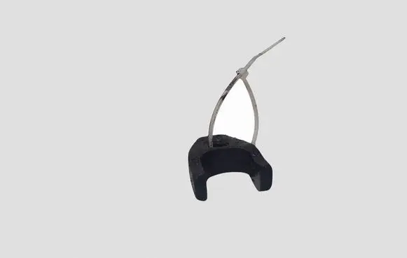 KIA Sorento Fuel Injector clamp holder