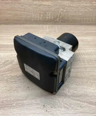 BMW 5 E60 E61 ABS Pump 6783413 0265960327