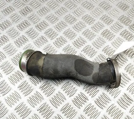 Volkswagen Touareg II Intercooler hose/pipe 7P0145943