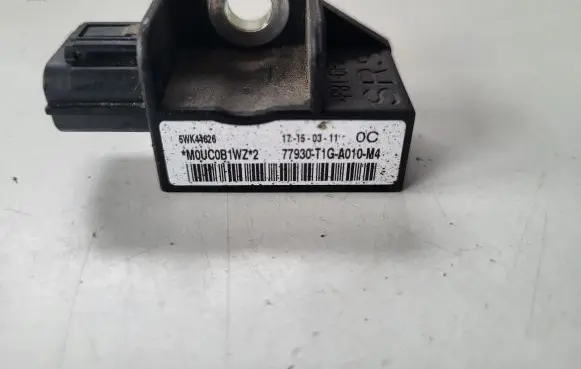 Honda CR-V Airbag deployment crash/impact sensor 77930T1GA010M4