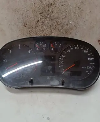 Audi A3 S3 8L Speedometer (instrument cluster) 8L0919880