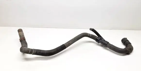 Volvo V60 Engine coolant pipe/hose 31338164