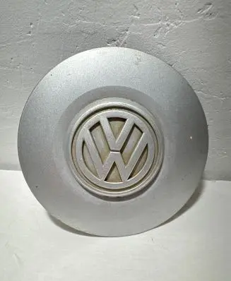 Volkswagen Golf III Original wheel cap 1H0601149B 1H0601151B PA666M30