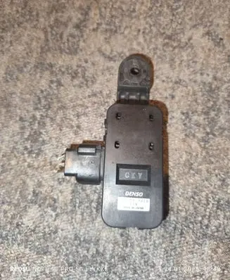 Jaguar XF X250 Air quality sensor 0136500010