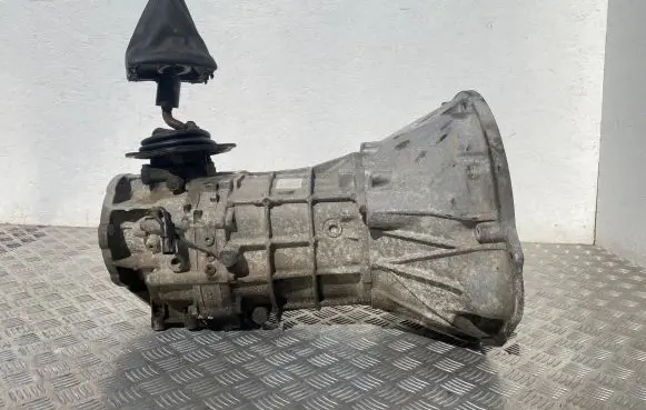 Jeep Grand Cherokee Manual 5 speed gearbox 52109021AB