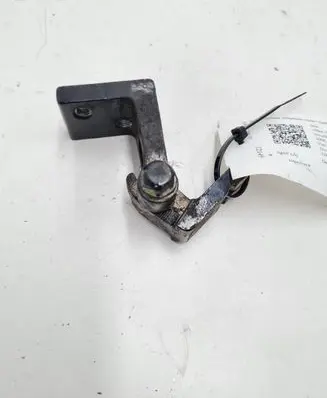Seat Altea XL Rear door upper hinge