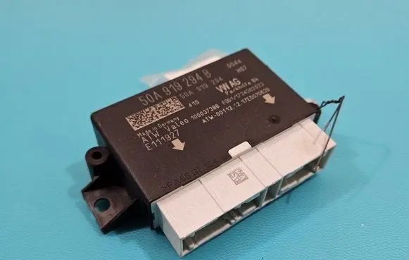 Skoda Superb B8 (3V) Parking PDC control unit/module 5QA919294B IMPRK1477017