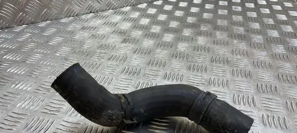 Toyota Auris 150 Engine coolant pipe/hose