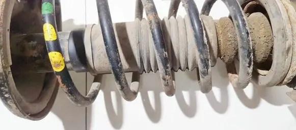 Ford Mondeo MK II Rear coil spring