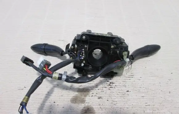 Hyundai Elantra Other switches/knobs/shifts