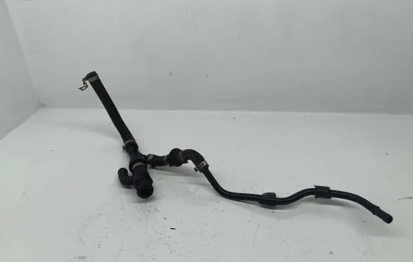 Audi A4 S4 B5 8D Vacuum valve 058133753B
