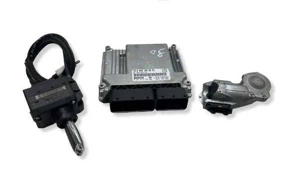 Mercedes-Benz C W203 Engine ECU kit and lock set 2095453308 A6461505091