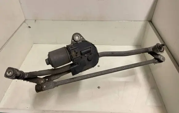 Audi A6 S6 C6 4F Front wiper linkage and motor 4F1955119C 0390241651 709201