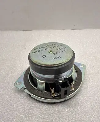 Jeep Grand Cherokee Panel speaker 05064359AB 26777 1H218C