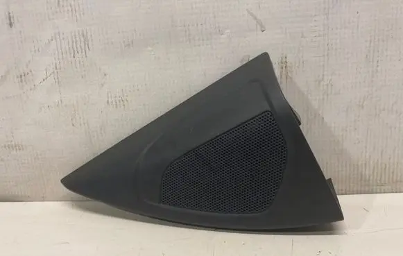 Volvo V60 Front door high frequency speaker 30781068