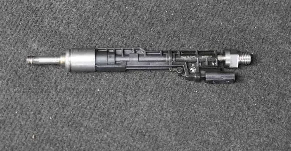 Fuel injectors set