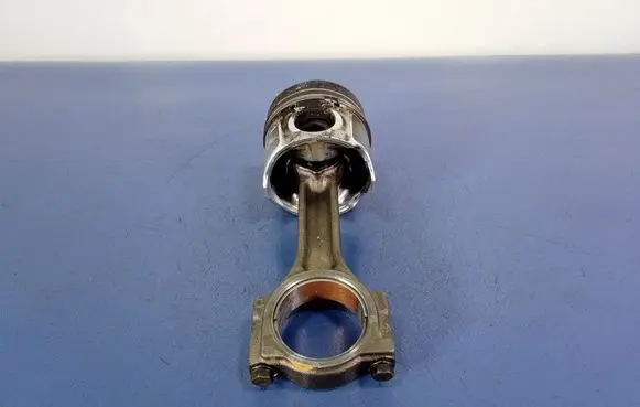 Opel Vivaro Piston 