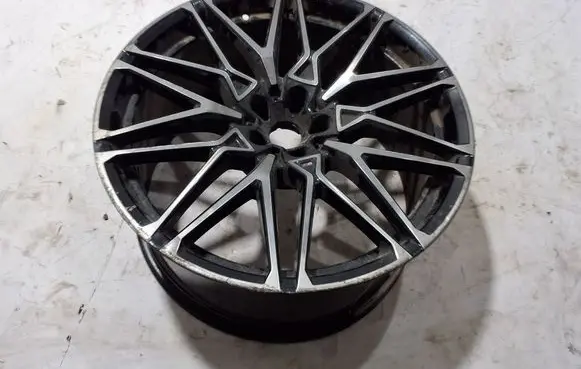 BMW X6 G06 R21 alloy rim 8093563