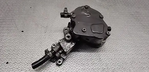 Ford Galaxy Vacuum pump 038145209E