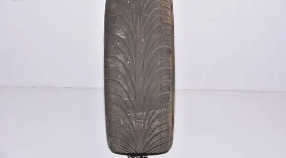 BMW 5 E39 R17 summer tire 