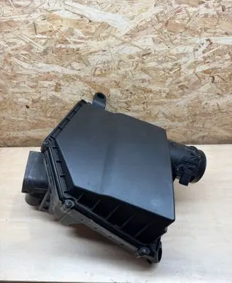 Volvo S90, V90 Air filter box 31370229