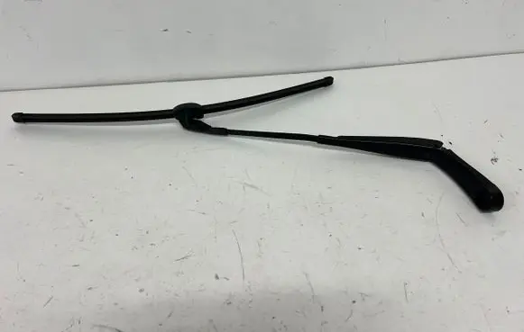 Porsche Cayenne (92A) Front wiper blade arm 7P0955409B