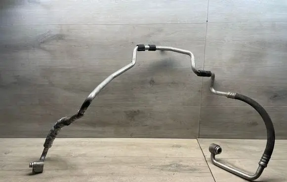 Skoda Superb B6 (3T) Air conditioning (A/C) pipe/hose 1K0820743FP