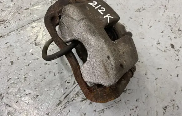 Mercedes-Benz E W212 Front brake caliper