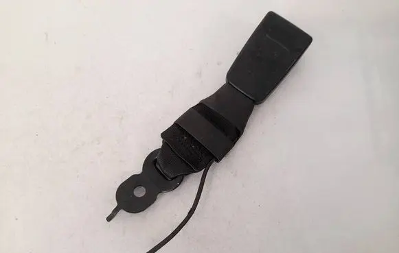 BMW 5 F10 F11 Middle seatbelt buckle (rear) 7243275 34075808A