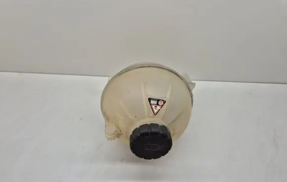 Mercedes-Benz Sprinter W907 W910 Coolant expansion tank/reservoir A9105010400