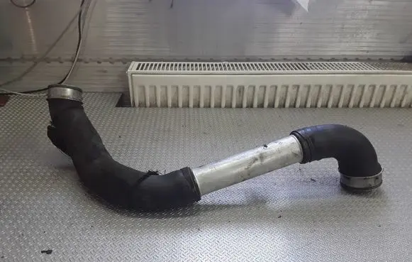 Volkswagen Phaeton Intercooler hose/pipe 3D0145840H