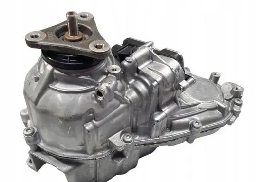 Gearbox transfer box case