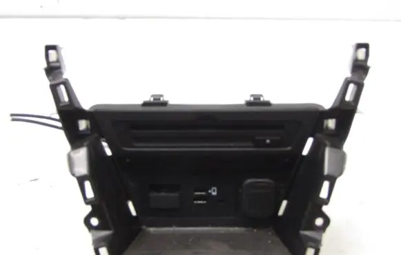 Mazda CX-3 Navigation unit CD/DVD player DB1L669G0D