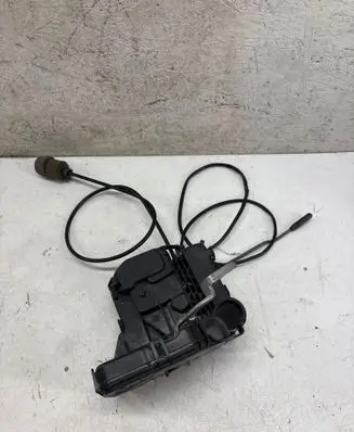 Mercedes-Benz SLK R171 Front door lock 1717202335