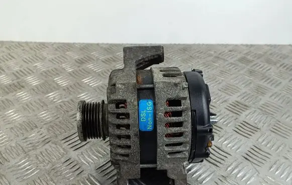 SsangYong Rexton Generator/alternator A6721540202