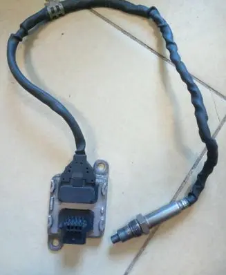 Mercedes-Benz E W213 Lambda probe sensor 0009057208 NE68784
