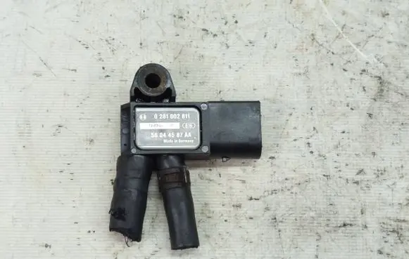Jeep Compass Exhaust gas pressure sensor 0281002811 56044587AA