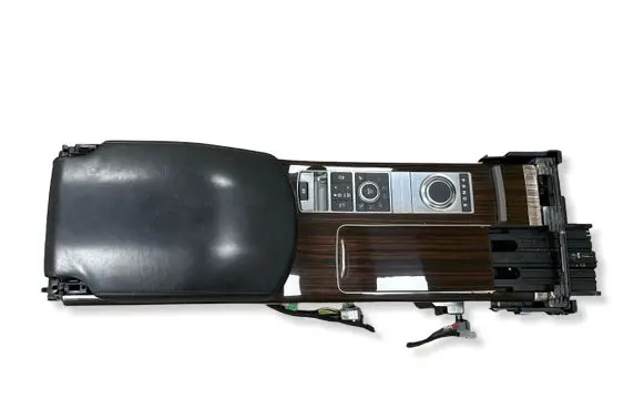 Land Rover Range Rover L405 Center console 010683210202