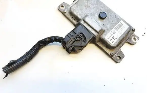 Nissan Juke I F15 Gearbox control unit/module emu10021n