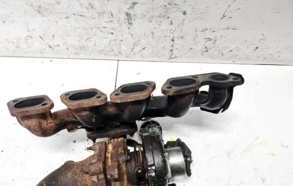 Exhaust manifold