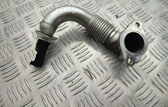 KIA Sorento EGR valve line/pipe/hose